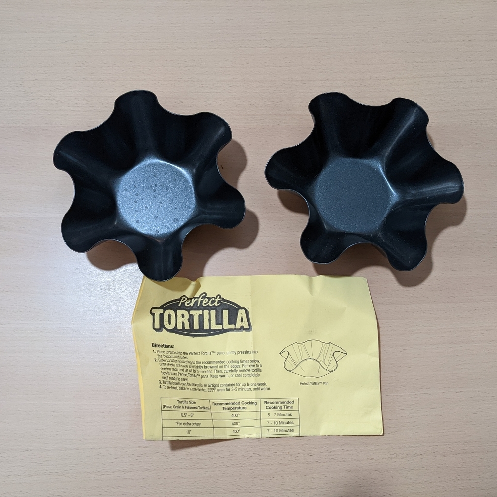 Pair of perfect tortilla pans